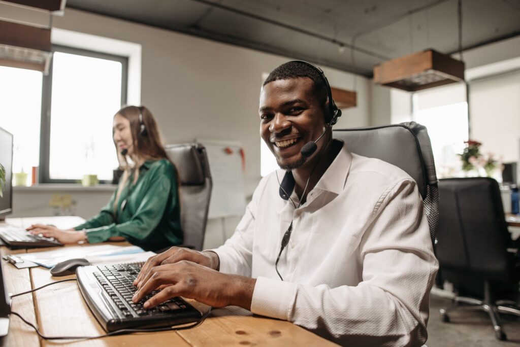 what is a contact center