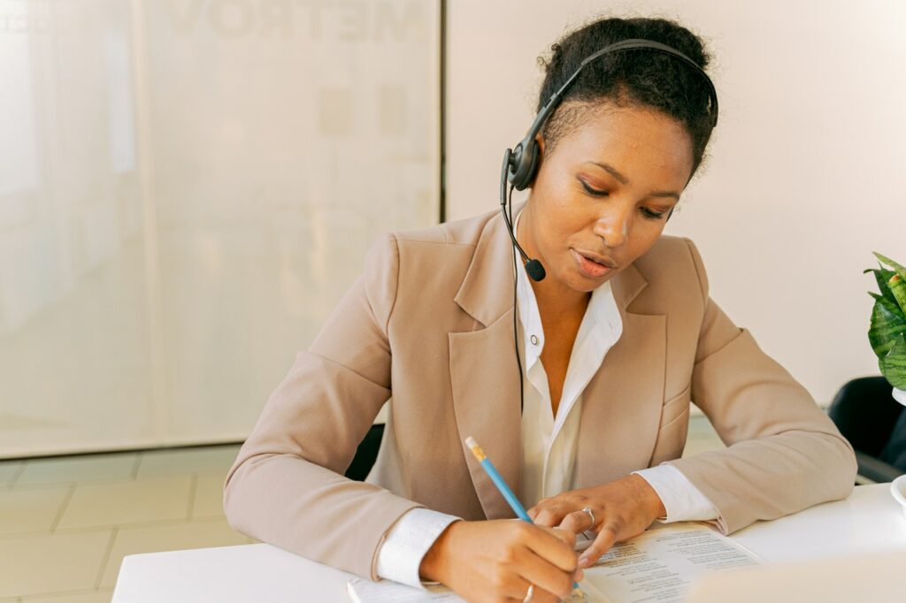 optimize customer experience for call centers